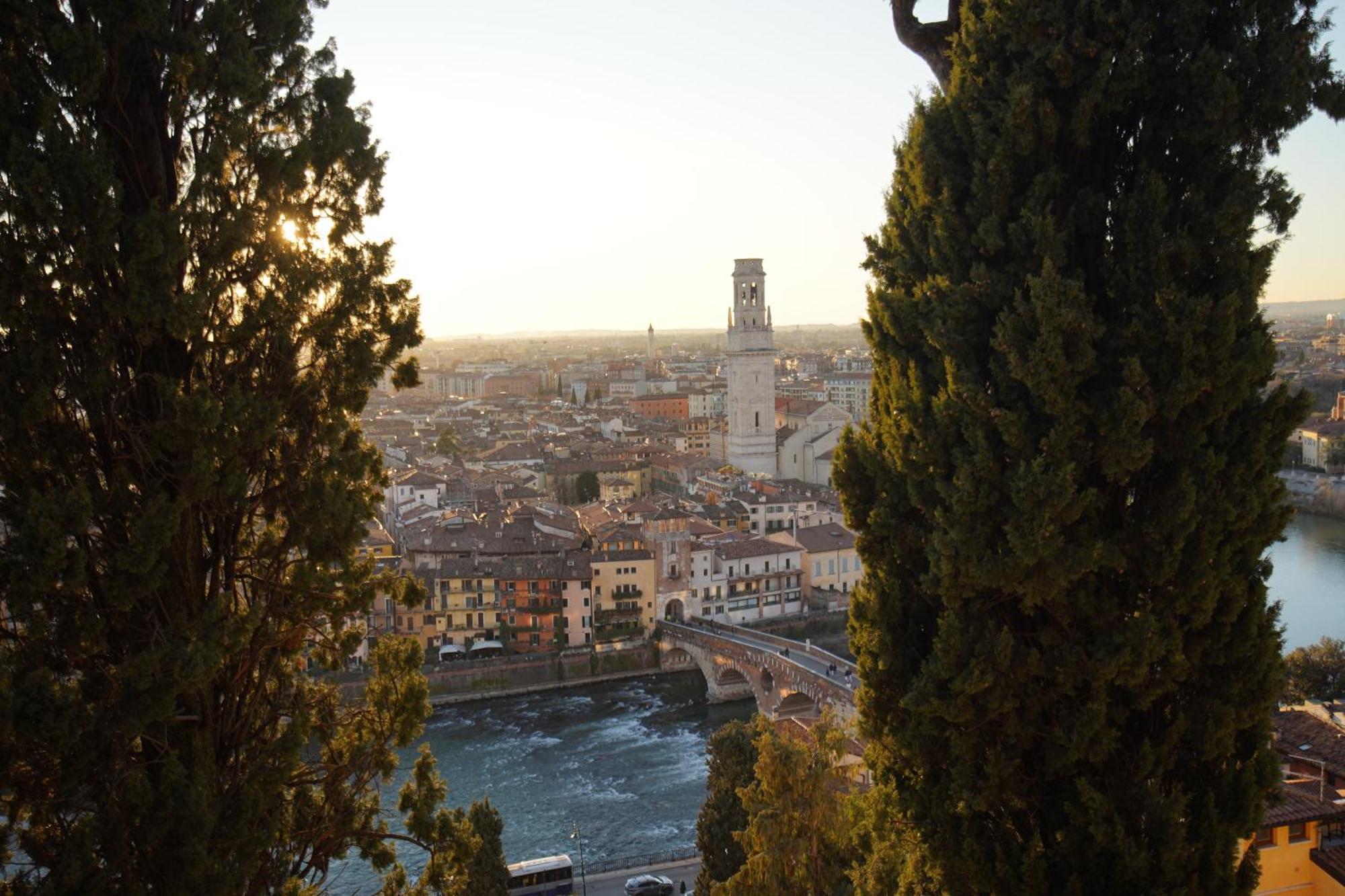 Primavera Al Teatro Romano Verona Exterior foto